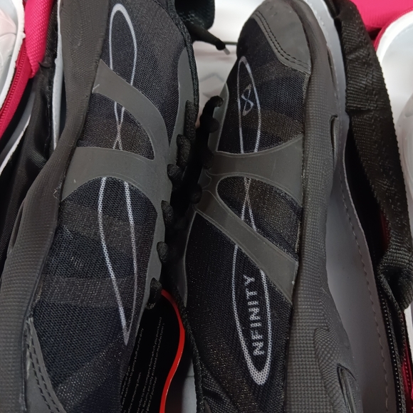 Nfinity the official shoes of Cheerleader - Picture 4 of 10